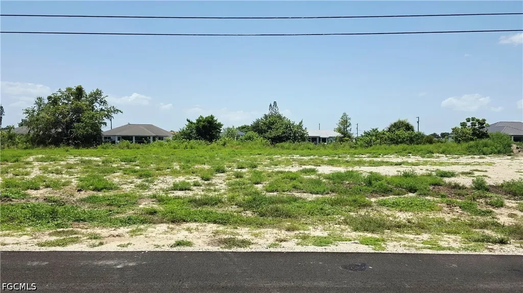 1406 NE 12th Street Cape Coral FL 33909