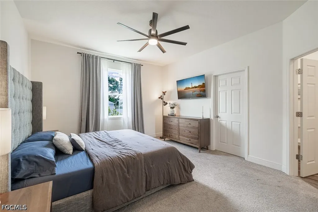3083 NW 4th Place Cape Coral FL 33993