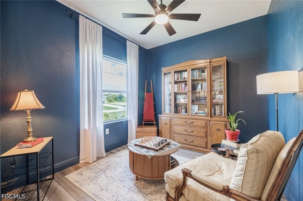 3083 NW 4th Place Cape Coral FL 33993