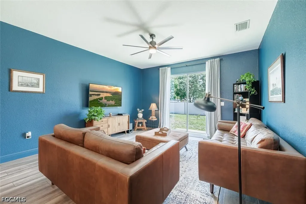 3083 NW 4th Place Cape Coral FL 33993