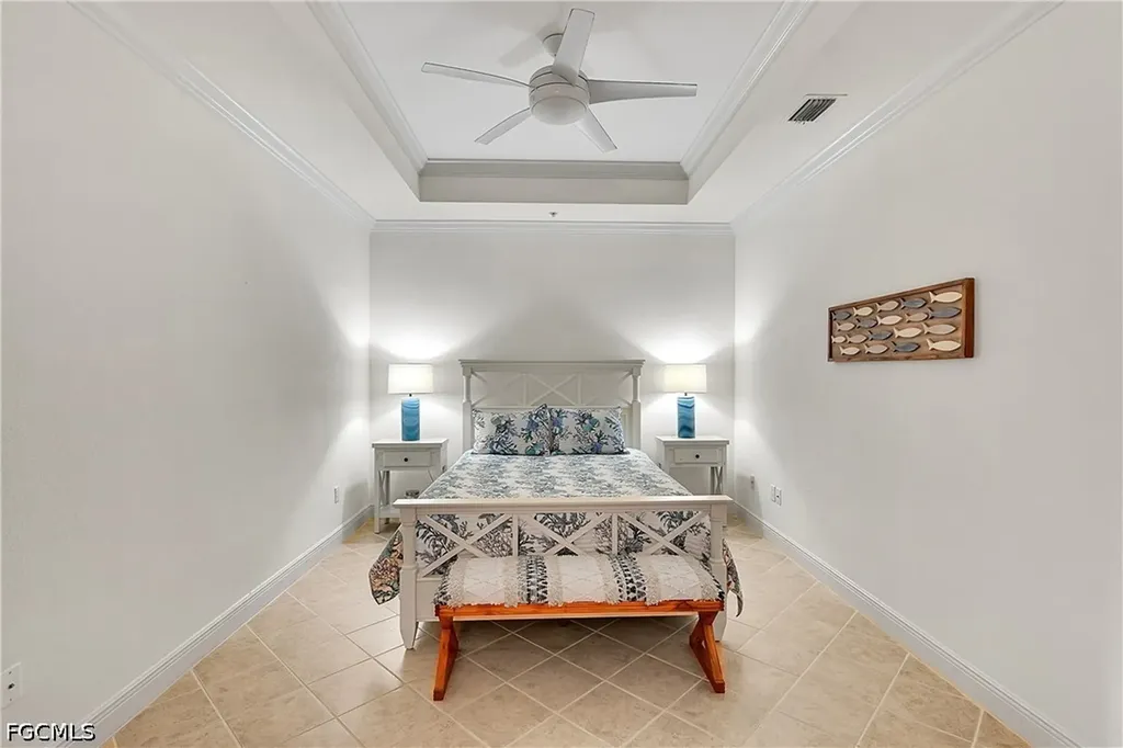 4700 Yacht Harbor Drive Naples FL 34112