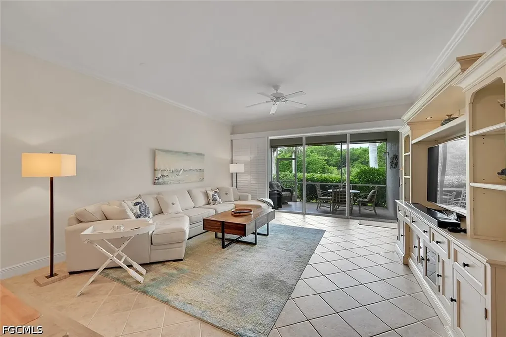 4700 Yacht Harbor Drive Naples FL 34112