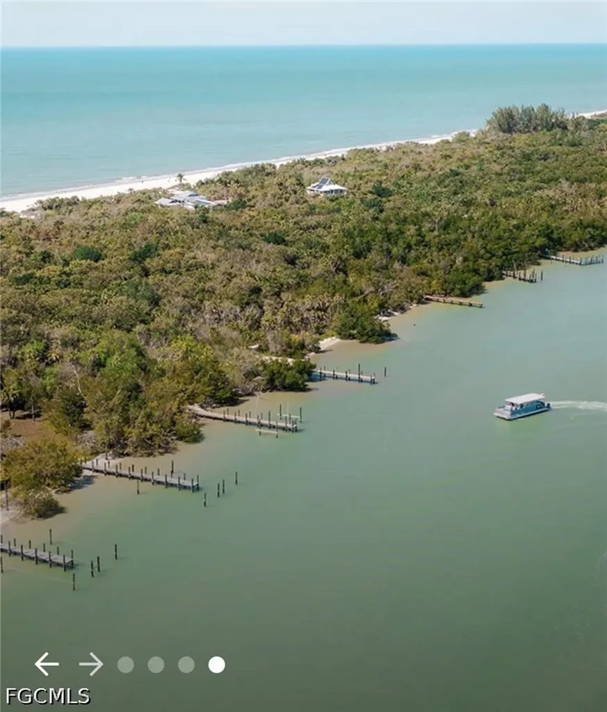4700 Yacht Harbor Drive Naples FL 34112