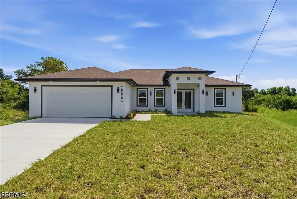 2800 Nora Avenue N Lehigh Acres FL 33971