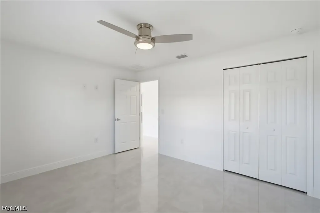 2800 Nora Avenue N Lehigh Acres FL 33971