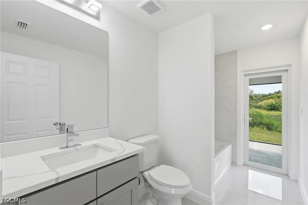 2800 Nora Avenue N Lehigh Acres FL 33971