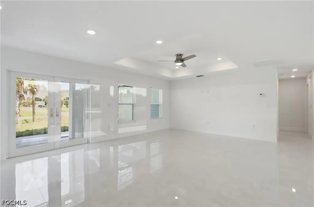 2800 Nora Avenue N Lehigh Acres FL 33971