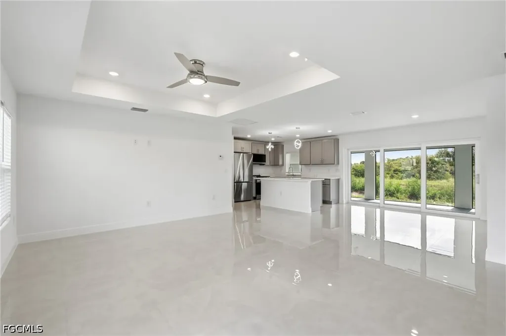 2800 Nora Avenue N Lehigh Acres FL 33971