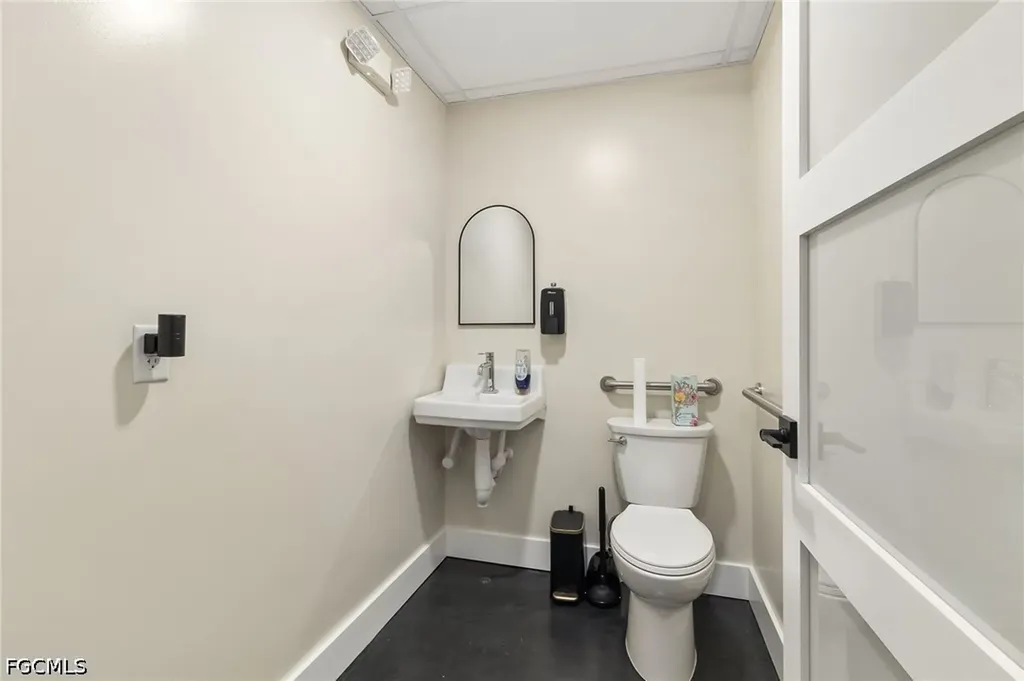 1900 Tamiami Trail Punta Gorda FL 33950
