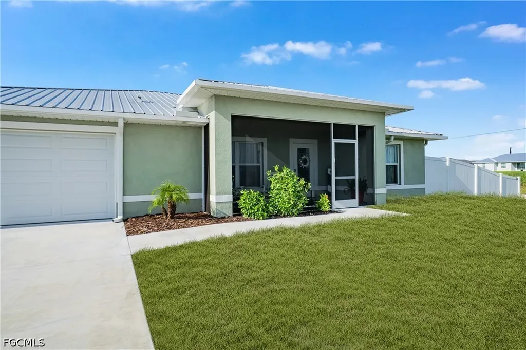 525 Ella Jean Place Labelle FL 33935