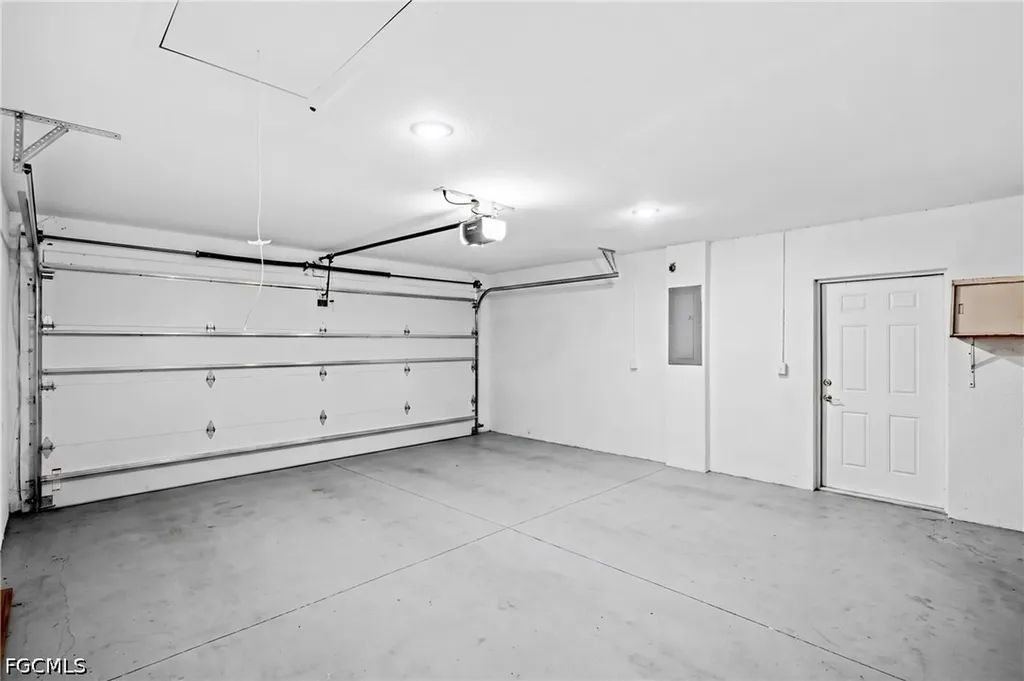 525 Ella Jean Place Labelle FL 33935