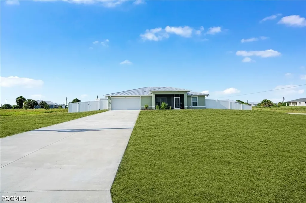 525 Ella Jean Place Labelle FL 33935