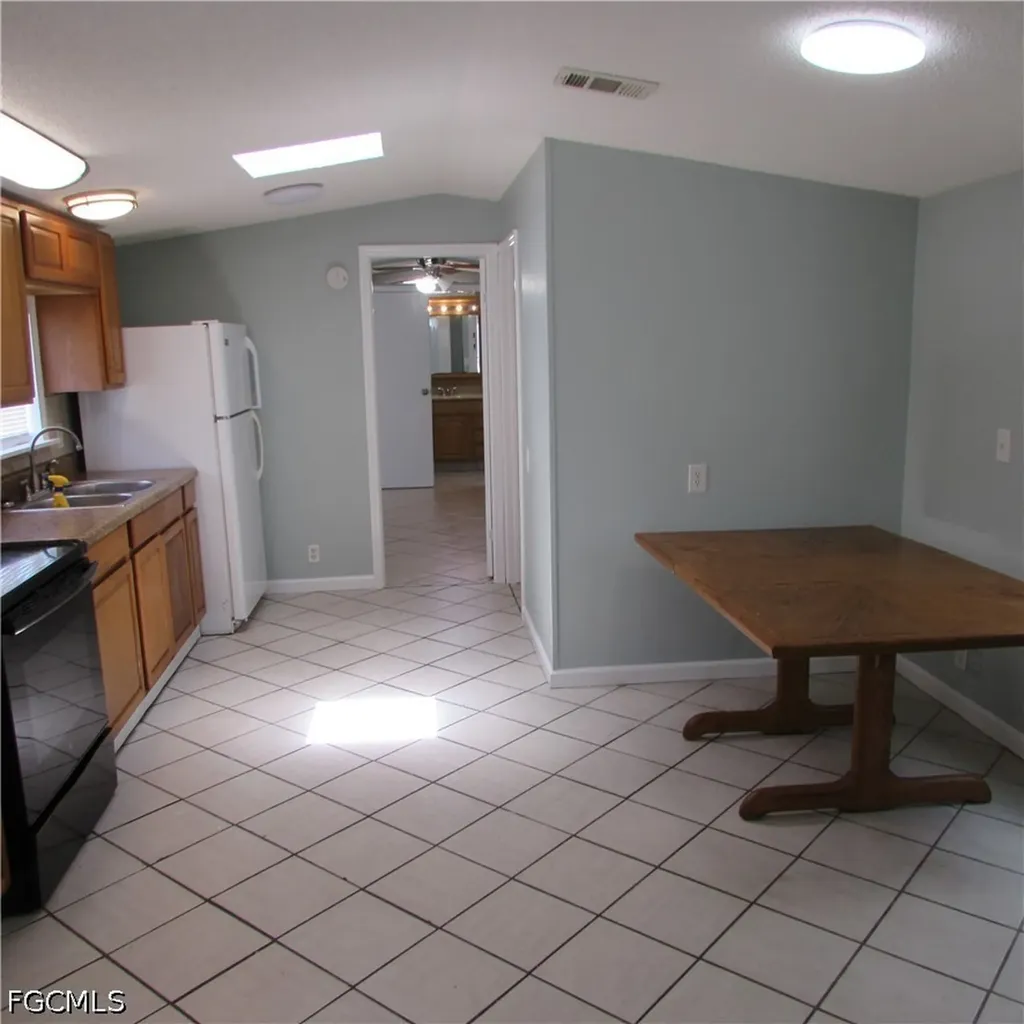 10419 Trotwood Avenue St. James City FL 33956