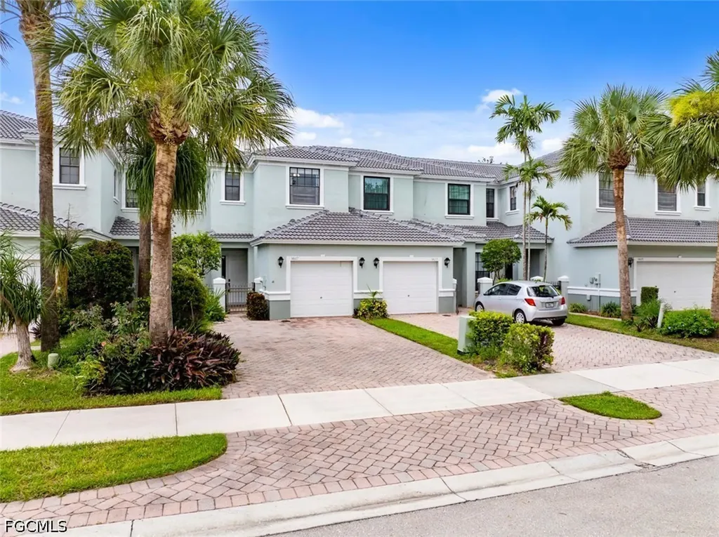 14617 Sutherland Avenue Naples FL 34119