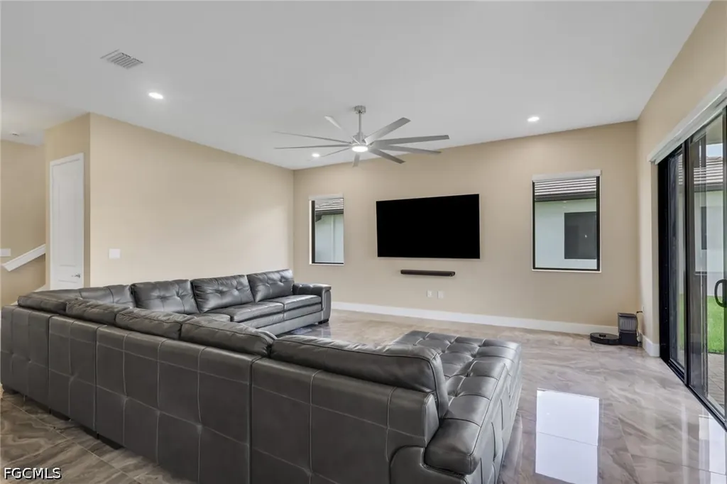 5074 Penella Avenue Ave Maria FL 34142