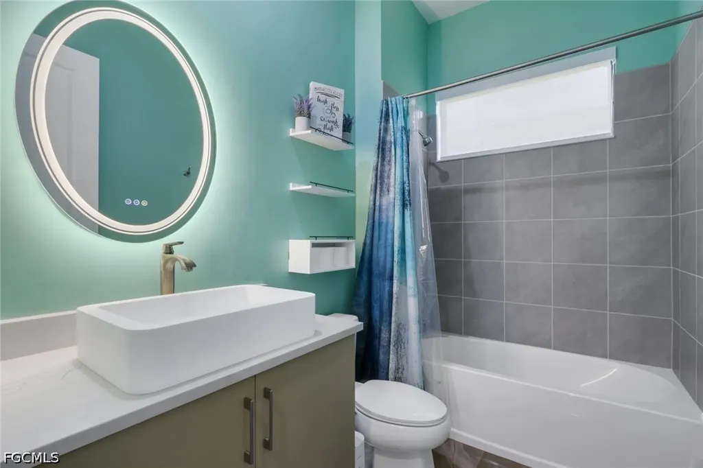 5074 Penella Avenue Ave Maria FL 34142