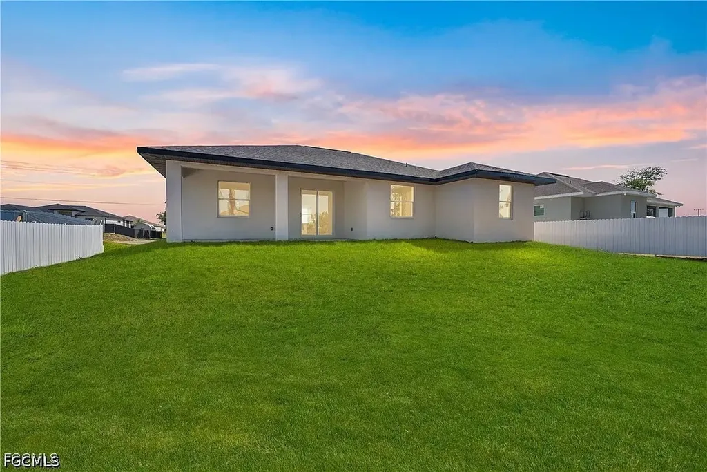 3008 23rd Street SW Lehigh Acres FL 33976