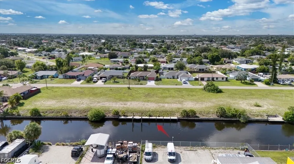 1102 SE 13th Avenue Cape Coral FL 33990