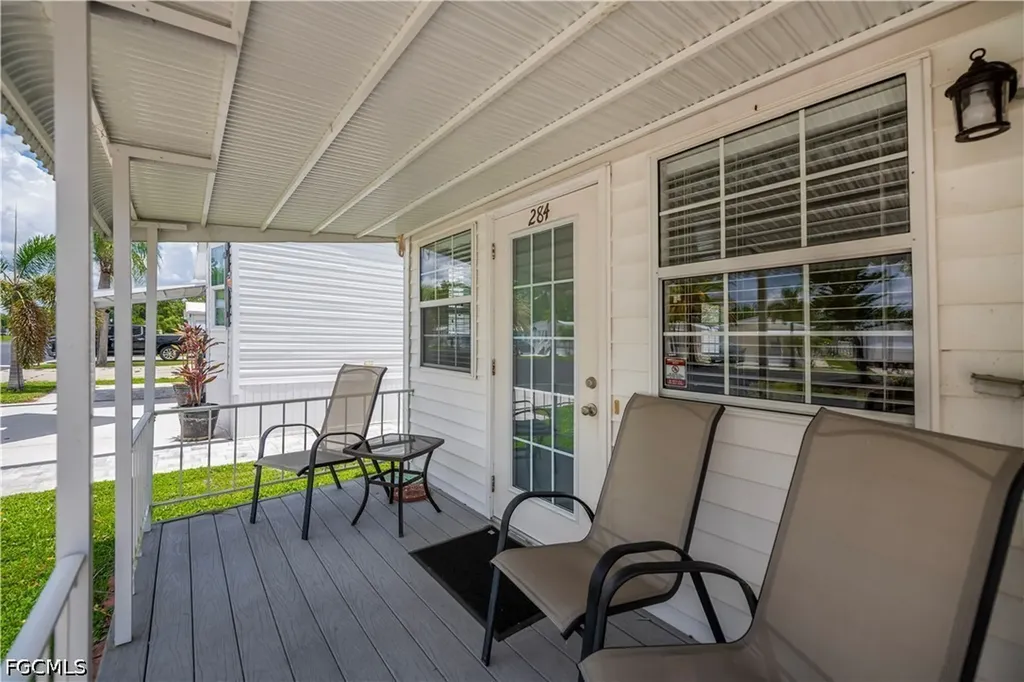 284 Blue Spring Terrace North Fort Myers FL 33903