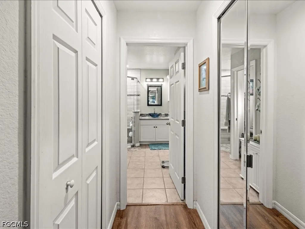 1209 NW 25th Place Cape Coral FL 33993