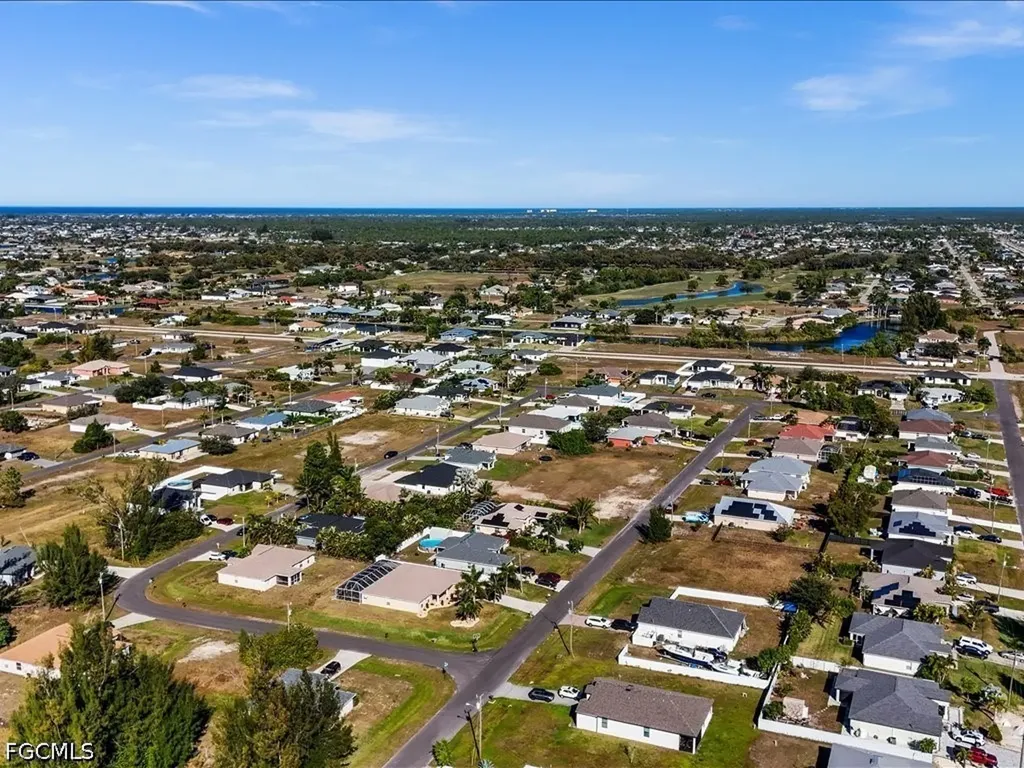 1209 NW 25th Place Cape Coral FL 33993