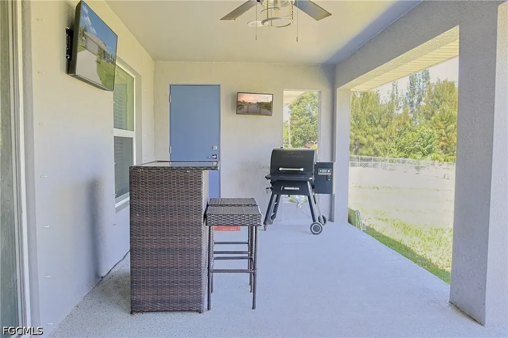 2115 Bahama Avenue Fort Myers FL 33905