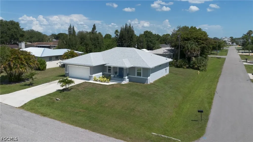2115 Bahama Avenue Fort Myers FL 33905