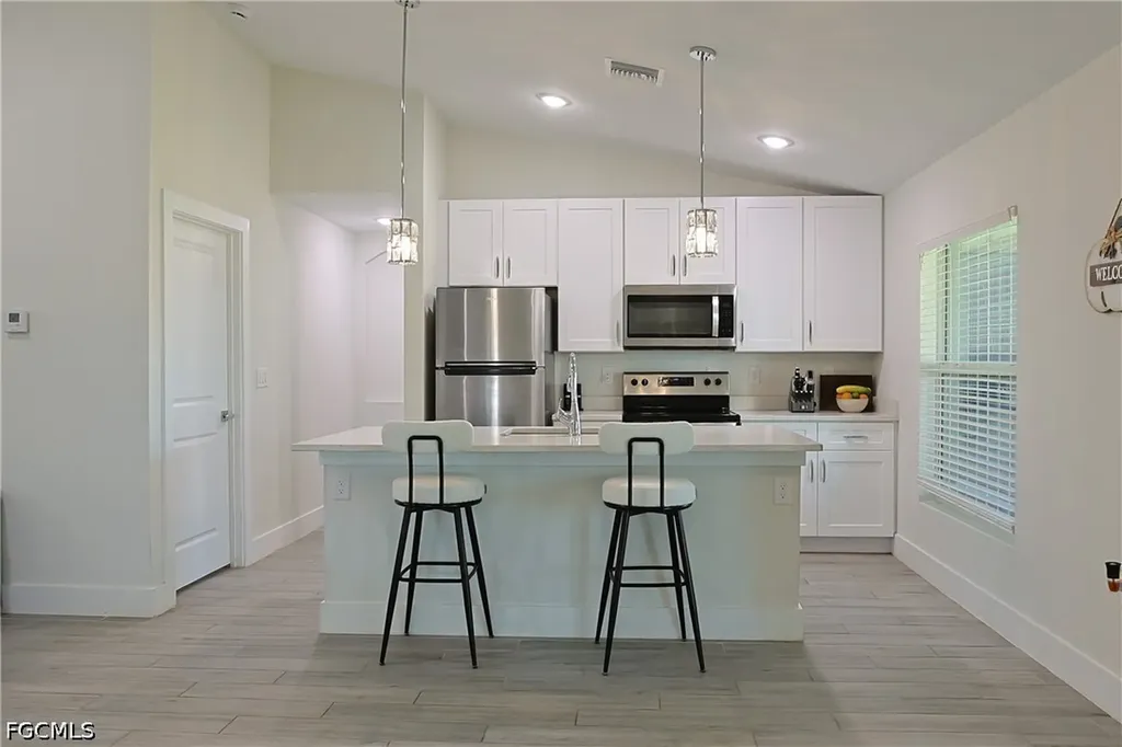 2115 Bahama Avenue Fort Myers FL 33905