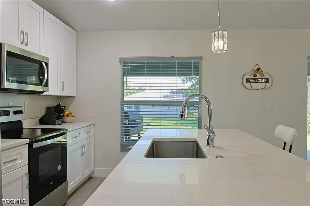 2115 Bahama Avenue Fort Myers FL 33905