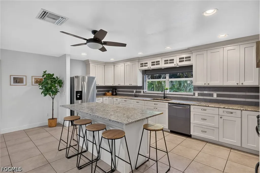 2309 SW 27th Street Cape Coral FL 33914