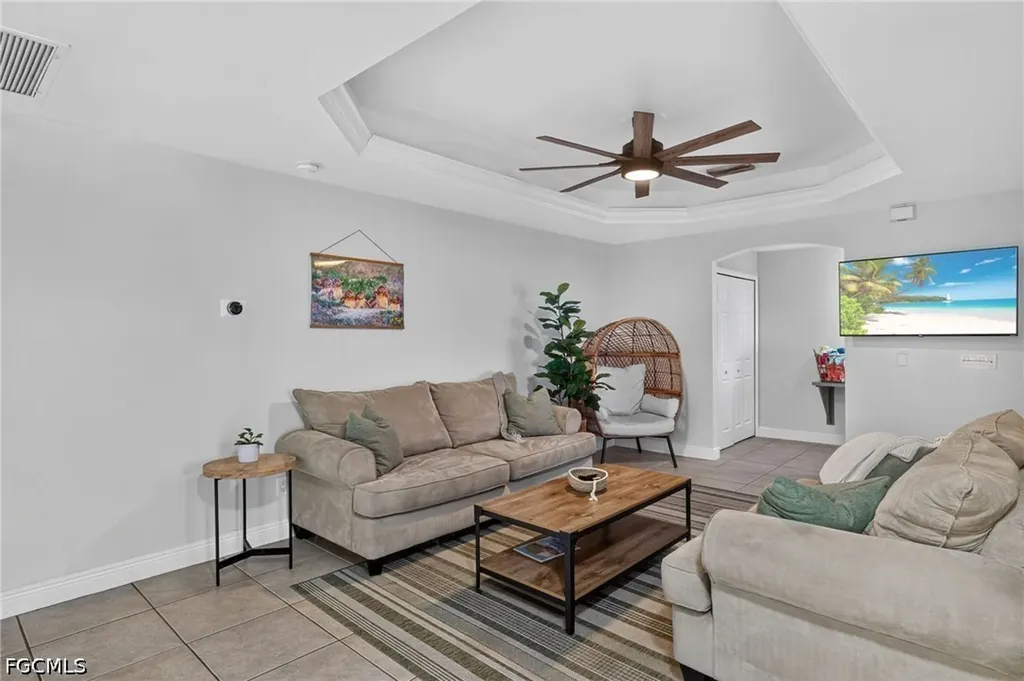 2309 SW 27th Street Cape Coral FL 33914