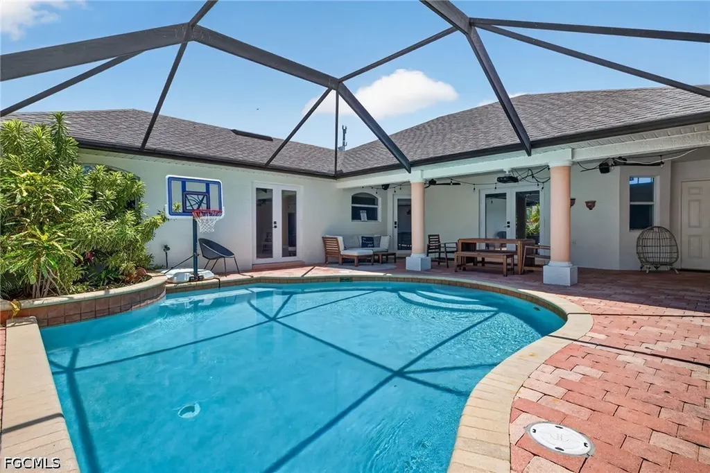 2309 SW 27th Street Cape Coral FL 33914