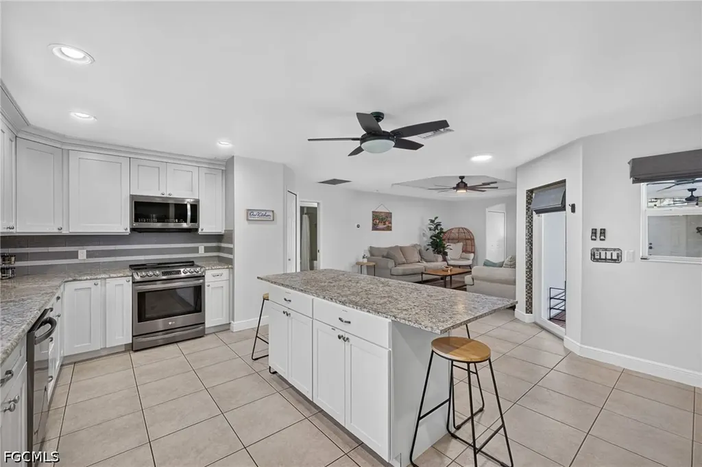 2309 SW 27th Street Cape Coral FL 33914