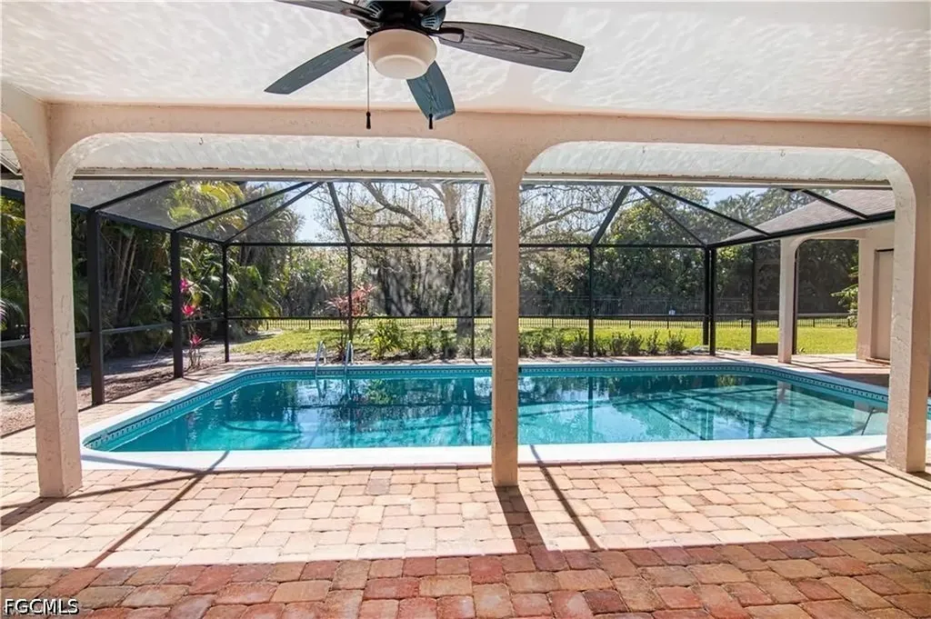 6113 Deer Run Fort Myers FL 33908