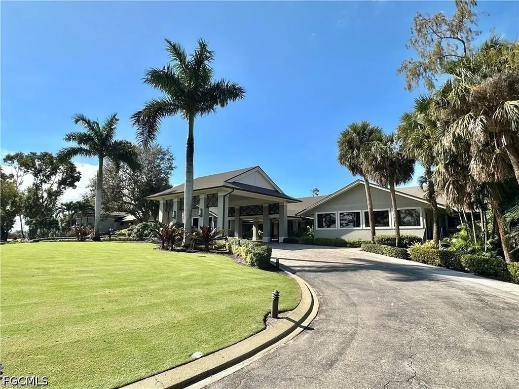 6113 Deer Run Fort Myers FL 33908