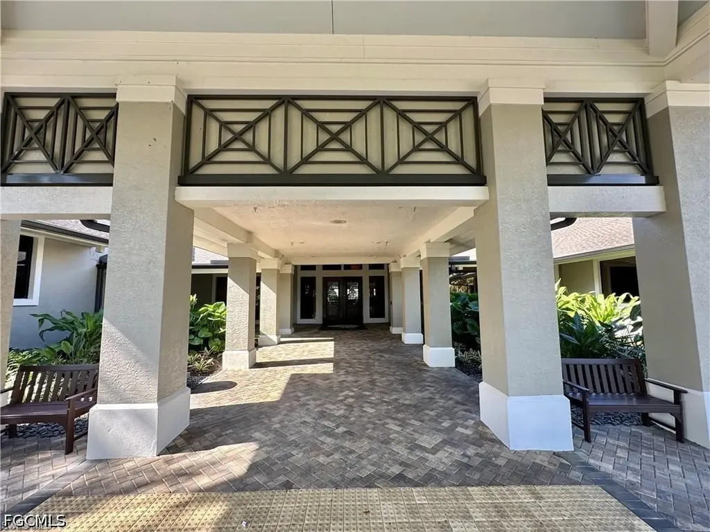 6113 Deer Run Fort Myers FL 33908