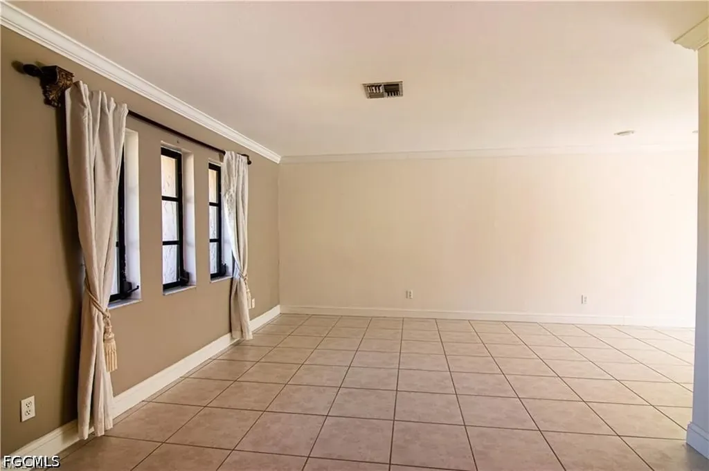 6113 Deer Run Fort Myers FL 33908