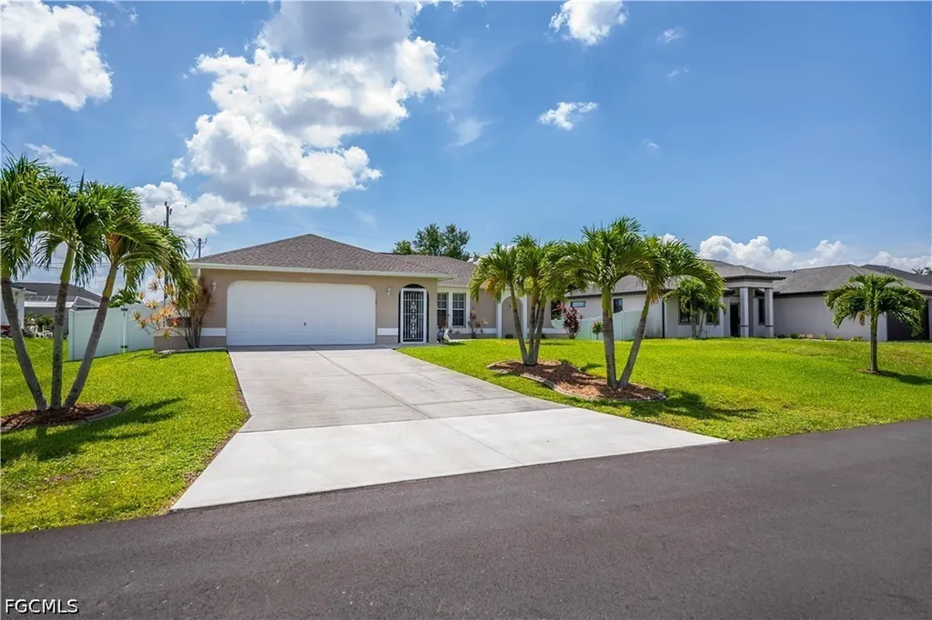 2125 NE 10th Avenue Cape Coral FL 33909