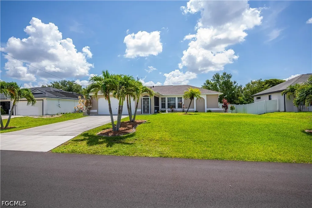 2125 NE 10th Avenue Cape Coral FL 33909