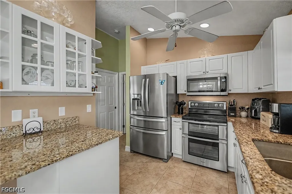 2125 NE 10th Avenue Cape Coral FL 33909