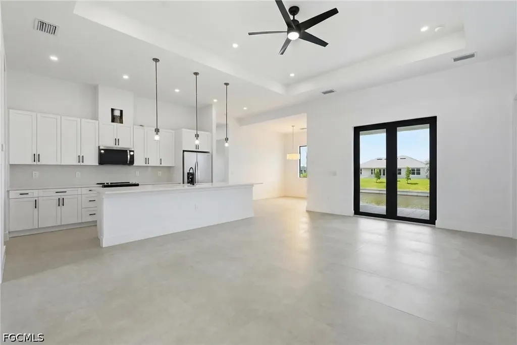 227 NE 15th Street Cape Coral FL 33909