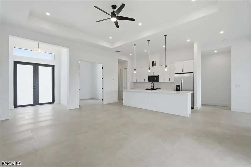 227 NE 15th Street Cape Coral FL 33909