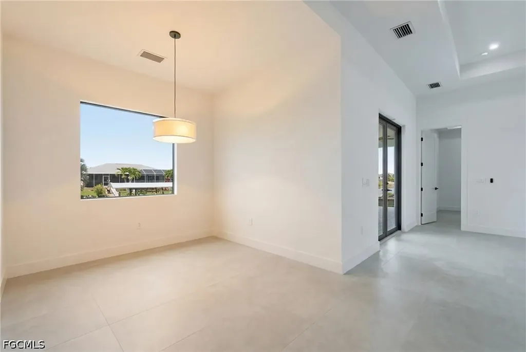227 NE 15th Street Cape Coral FL 33909