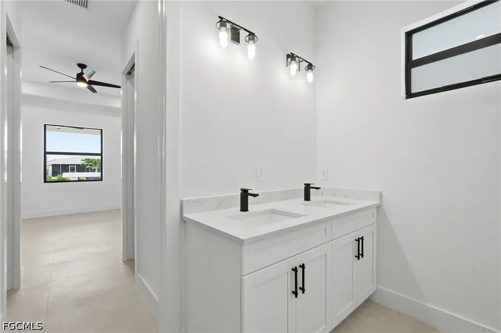 227 NE 15th Street Cape Coral FL 33909