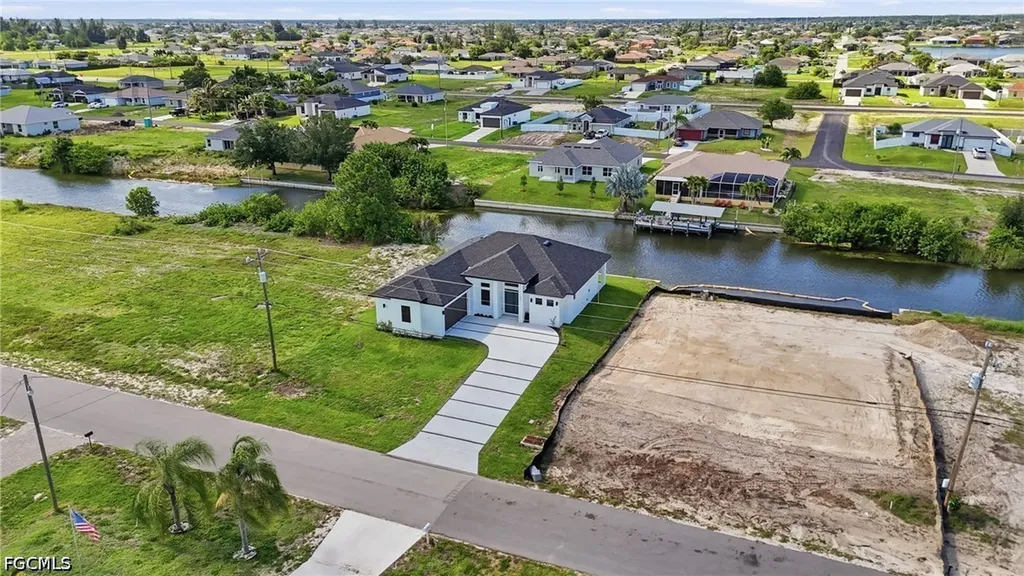 227 NE 15th Street Cape Coral FL 33909