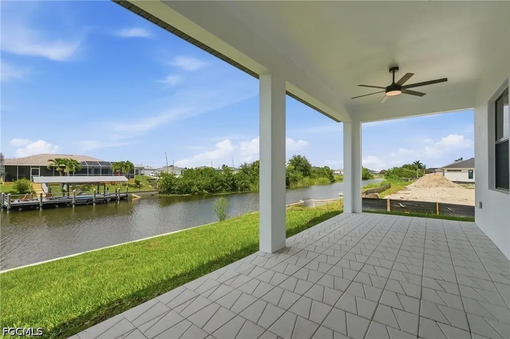 227 NE 15th Street Cape Coral FL 33909