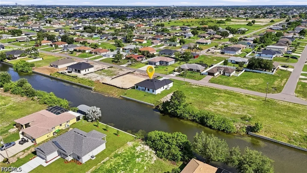 227 NE 15th Street Cape Coral FL 33909