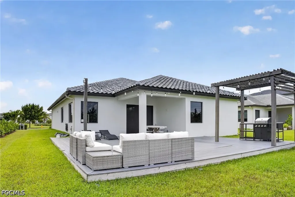 4978 Jovanne Street Immokalee FL 34142
