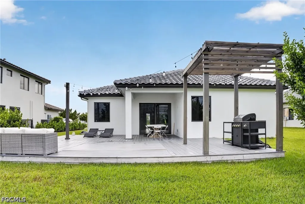 4978 Jovanne Street Immokalee FL 34142