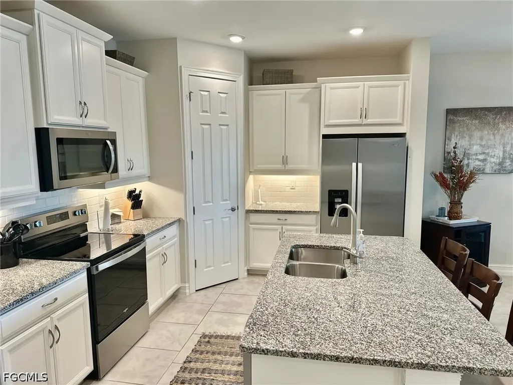 3944 Crosswater Drive North Fort Myers FL 33917